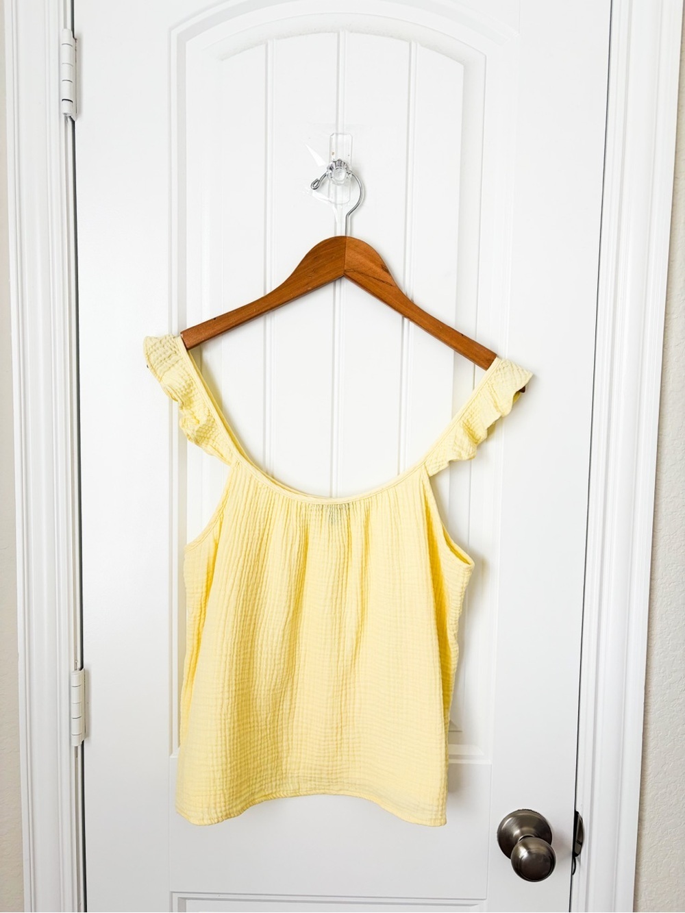 DREW Butter Yellow Ruffle Strap Gauze Tank Top Size Medium